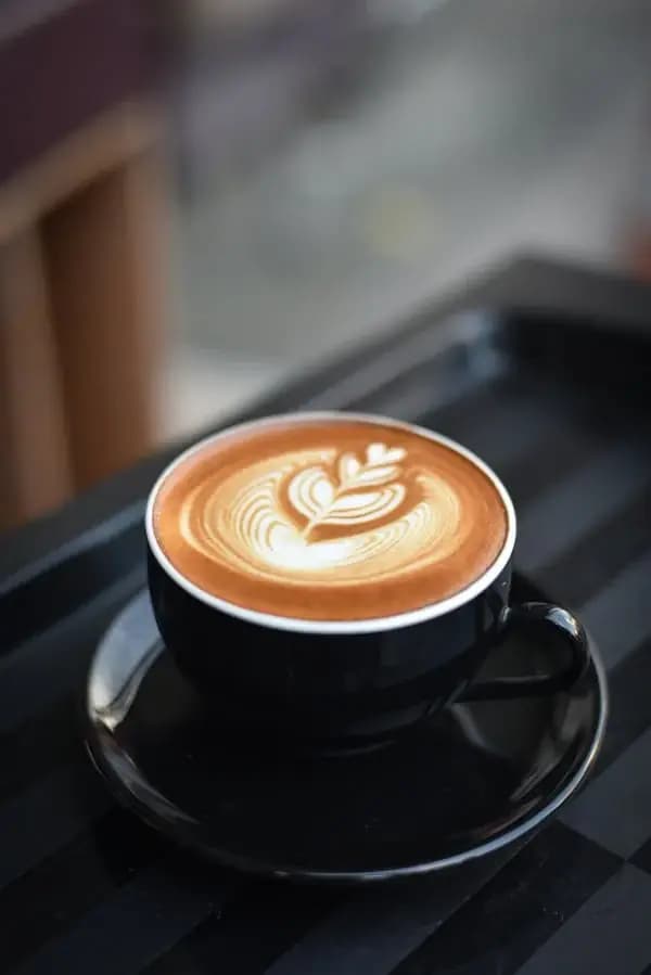 Café latte art — Saveurs DAKENAYOP