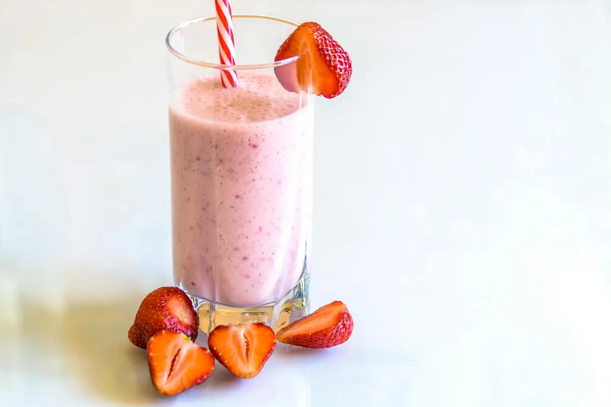 Smoothie et fruits — Saveurs DAKENAYOP