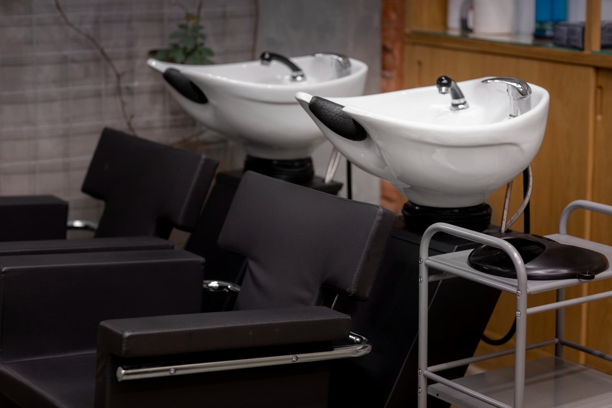 Mode, salon de coiffure, maquillage et soins du visage La Case Secrète — DAKENAYOP GROUP