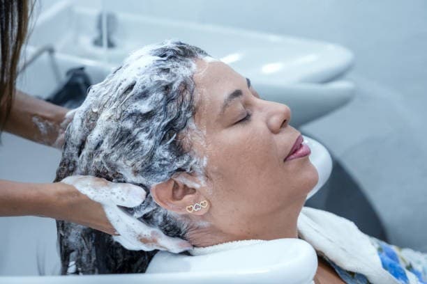 Mode, salon de coiffure, maquillage et soins du visage La Case Secrète — DAKENAYOP GROUP